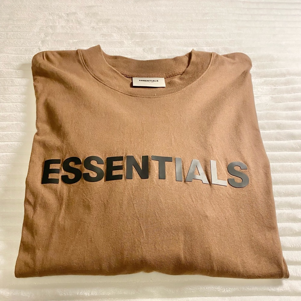 FEAR OF GOD ESSENTIALS Long Sleeve T- Shirt